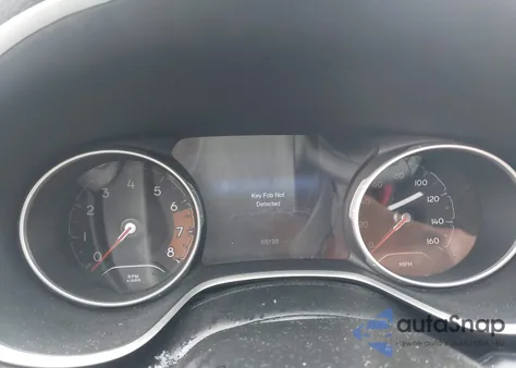 2020 Jeep Compass Latitude 4X4 z USA, uszkodzony, nr VIN 3C4NJDBB6LT119624